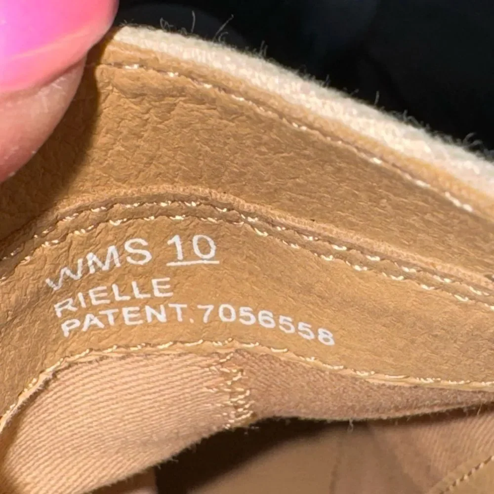 Dolce Vita Rielle womens Ankle Bootie in canvas sz 10